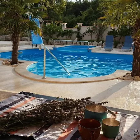 Entspannungsoase - Insel Krk Villa Rasopasno